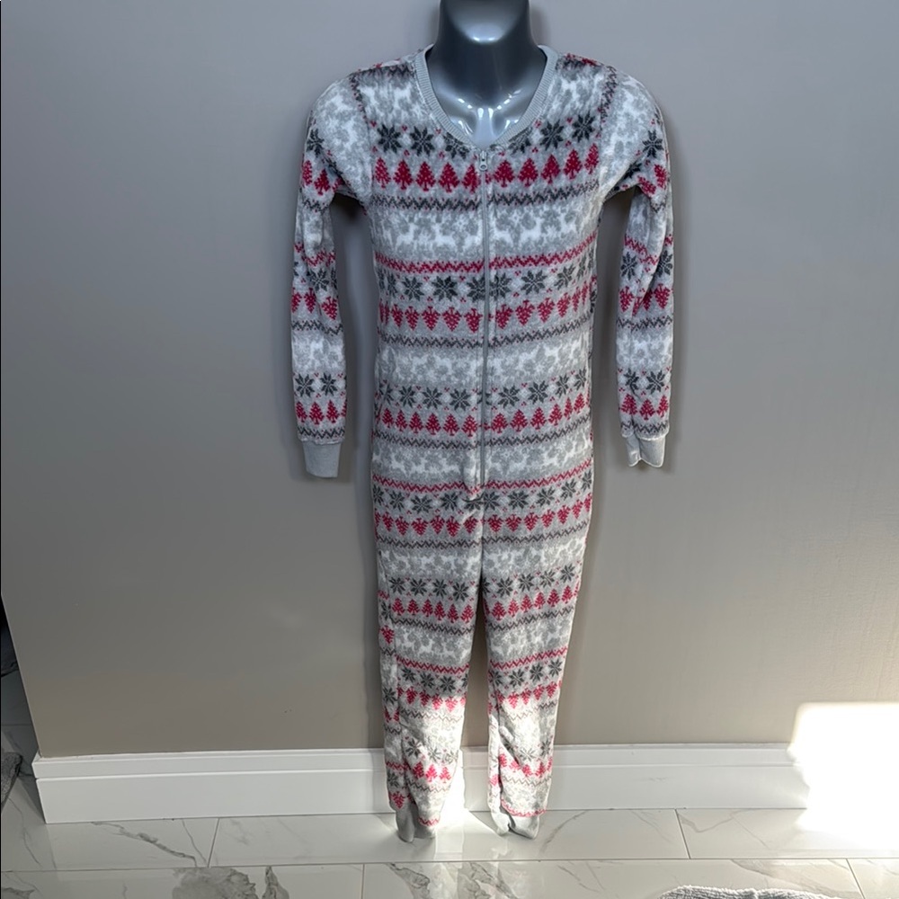 Cozy Kids Pajama Set - Gray and Red